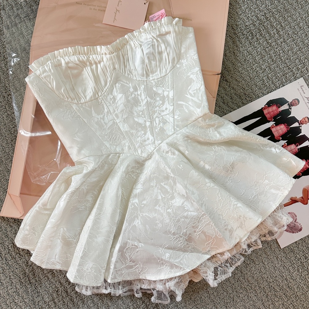 BRAND NEW Nana Jacqueline Airina Dress in White XS